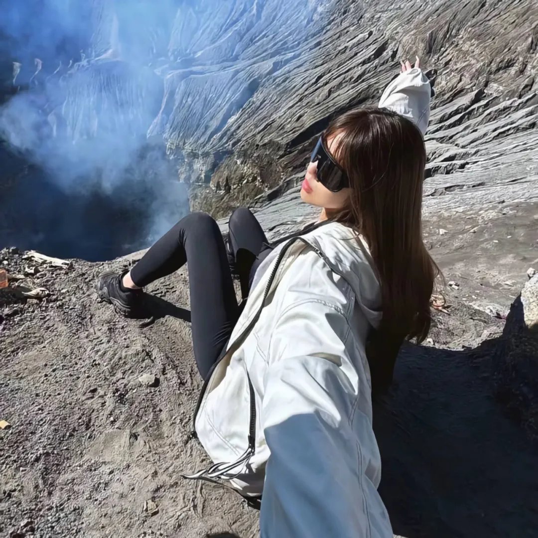 黄金国度,小小总裁敢爱我